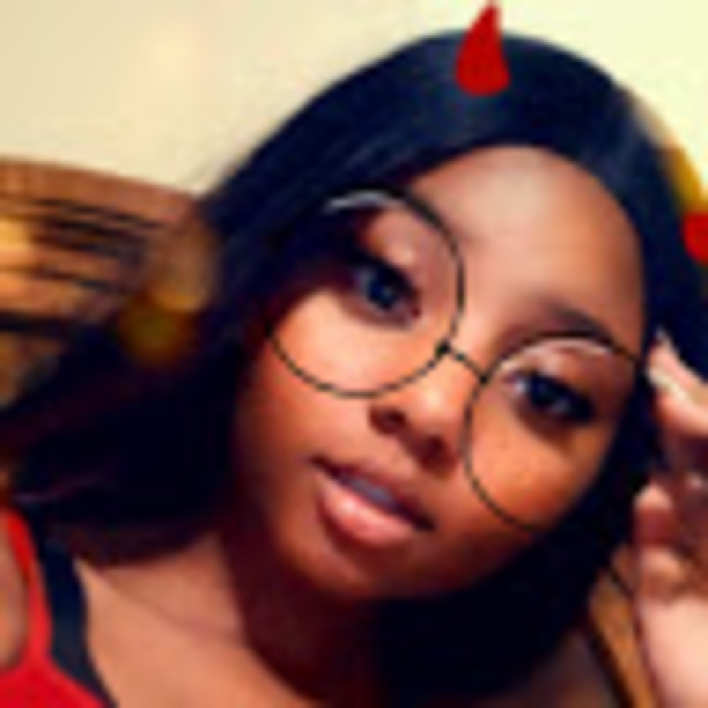 Meet your Posher, Menia